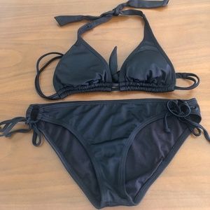 Womens Reef Black Tunnel Side Bikini Bottoms & Black Halter Bikini Top Sz M